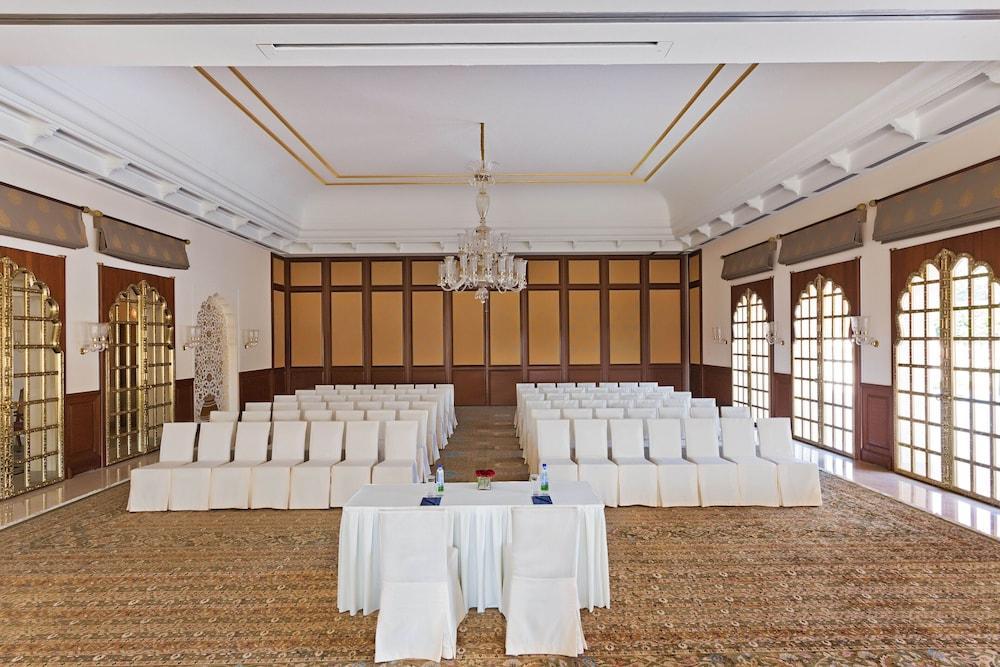 Khizrabad The Oberoi Sukhvilas Spa Resort, New Chandigarh מראה חיצוני תמונה